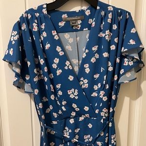 4 worn once size 12/14 girl’s dresses - smoke and pet free home